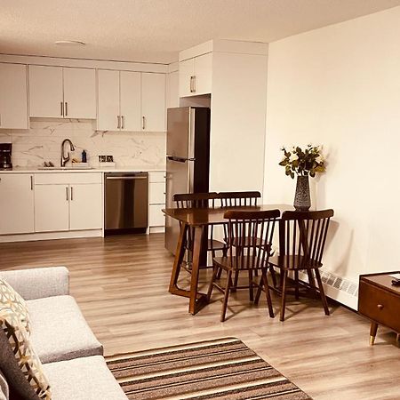 #202 Cozy Mountain View 2 Bedrooms In Dt Canmore Kültér fotó
