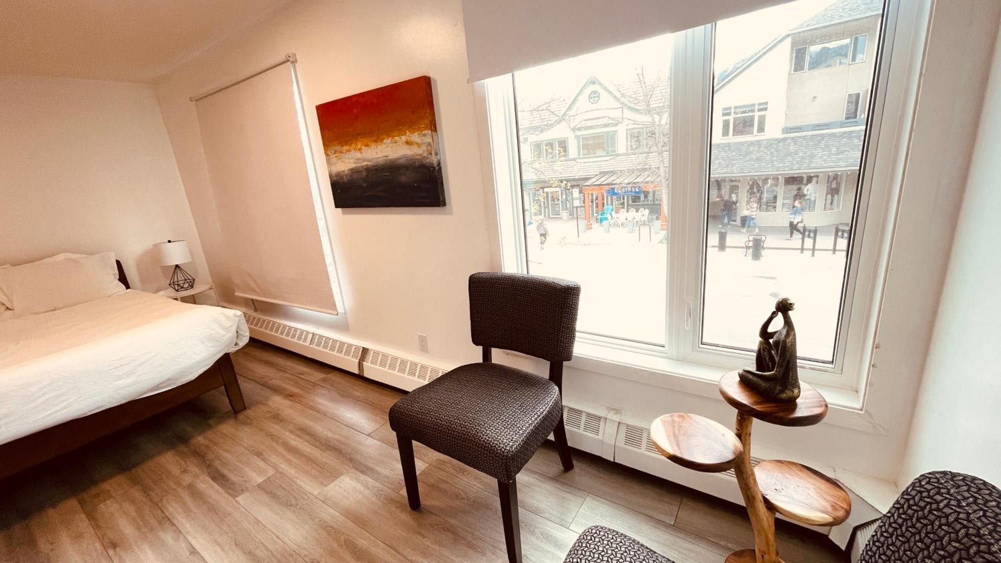 #202 Cozy Mountain View 2 Bedrooms In Dt Canmore Kültér fotó